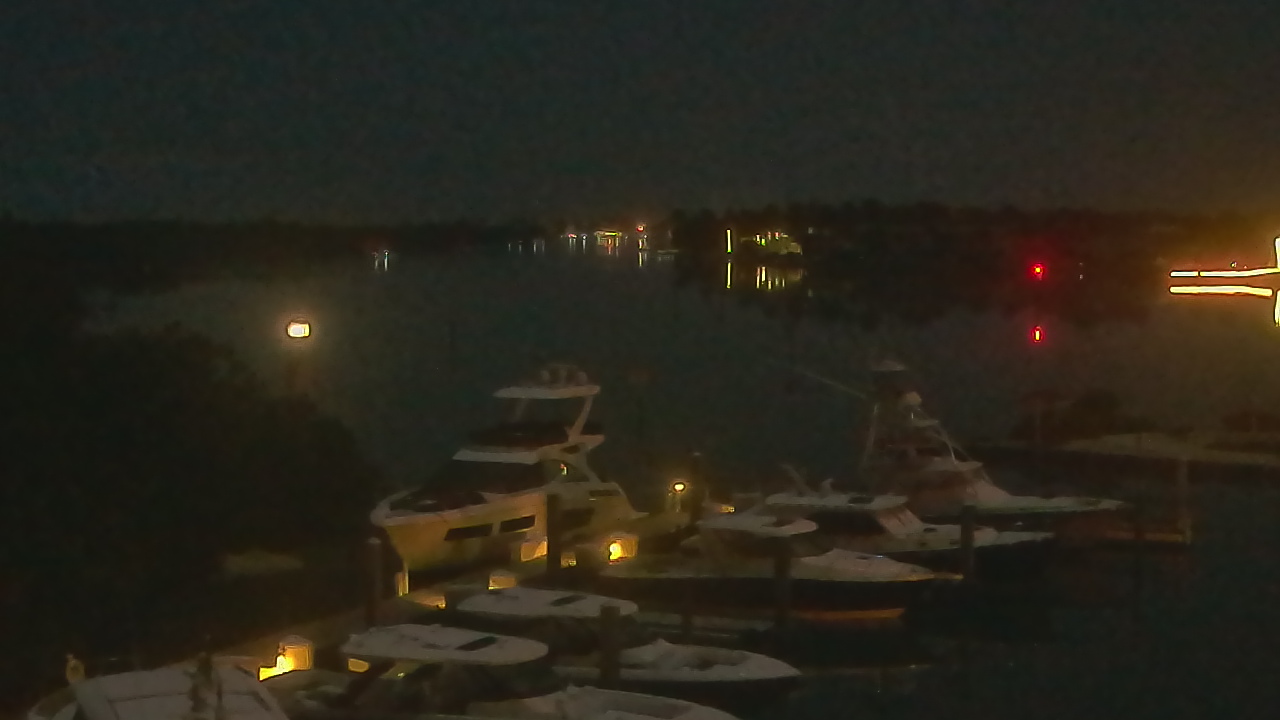 Thumbnail for current weather camera view from Hamilton Harbor Yacht Club in Naples, Florida