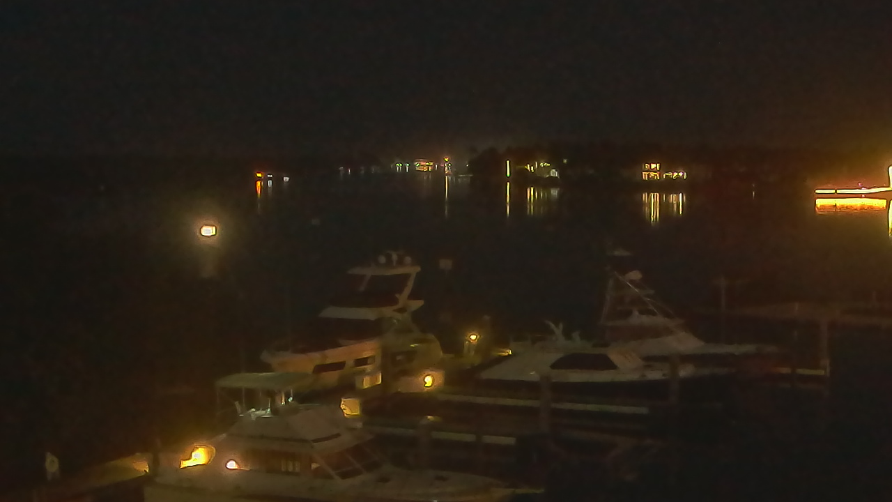 Thumbnail for current weather camera view from Hamilton Harbor Yacht Club in Naples, Florida