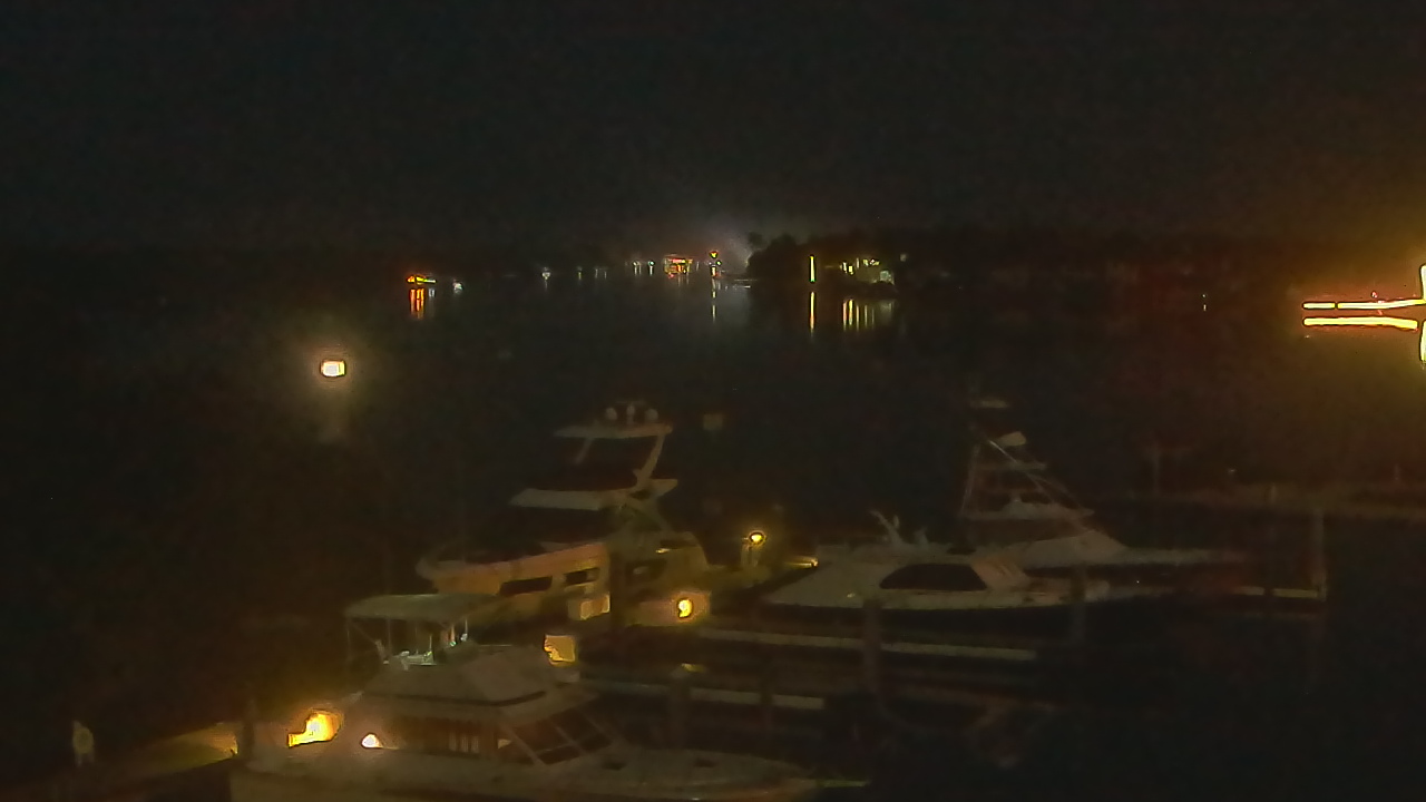 Thumbnail for current weather camera view from Hamilton Harbor Yacht Club in Naples, Florida