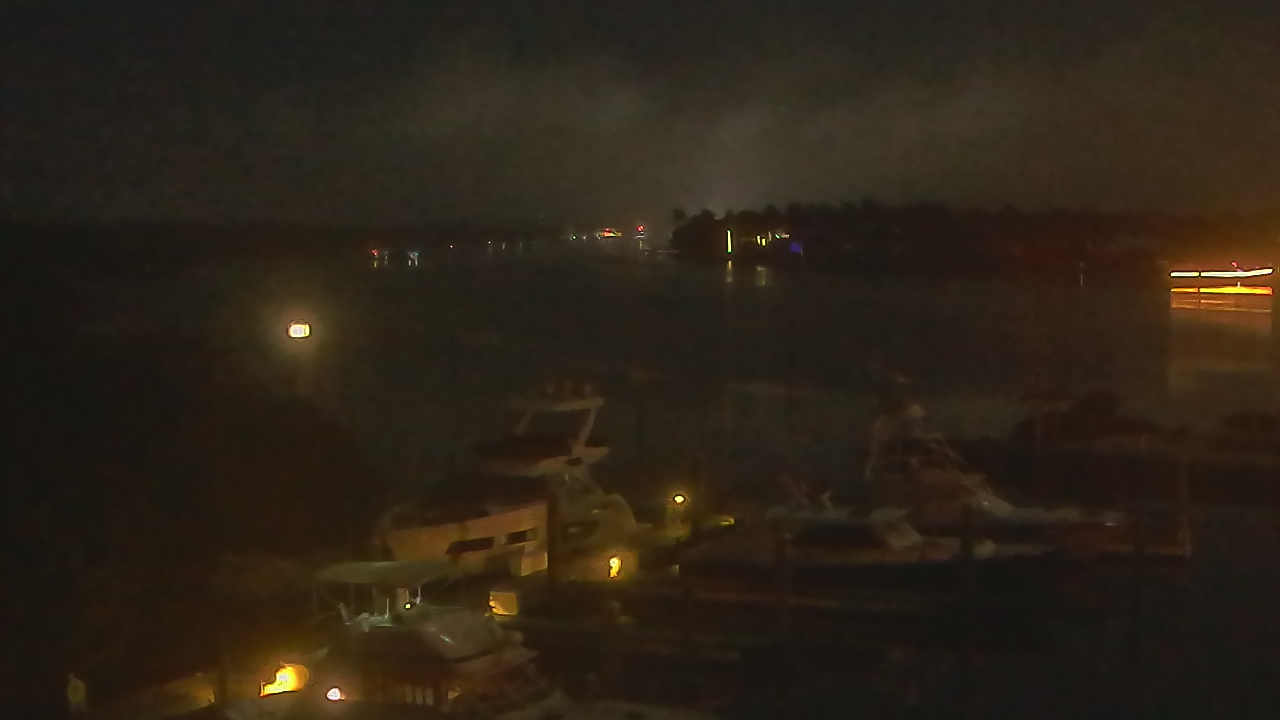Thumbnail for current weather camera view from Hamilton Harbor Yacht Club in Naples, Florida