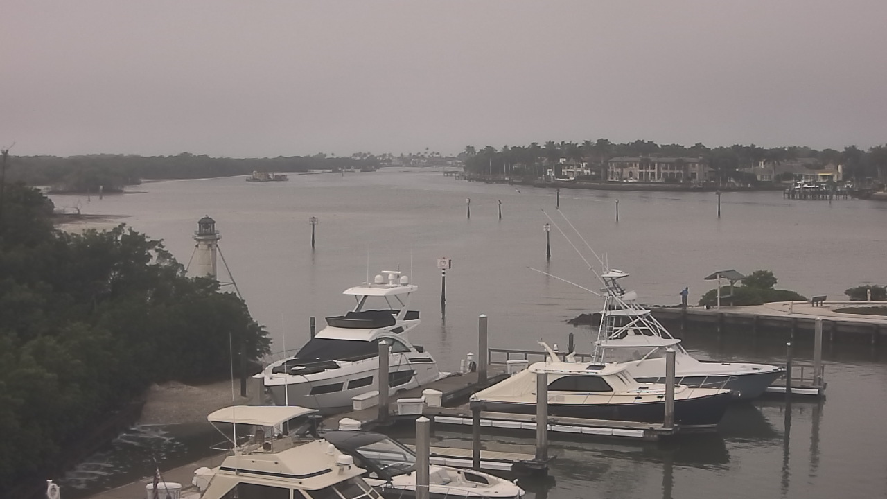 Thumbnail for current weather camera view from Hamilton Harbor Yacht Club in Naples, Florida