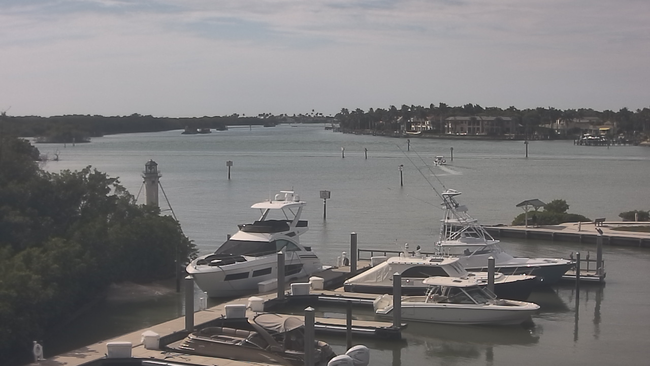 Thumbnail for current weather camera view from Hamilton Harbor Yacht Club in Naples, Florida