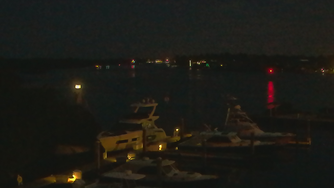 Thumbnail for current weather camera view from Hamilton Harbor Yacht Club in Naples, Florida