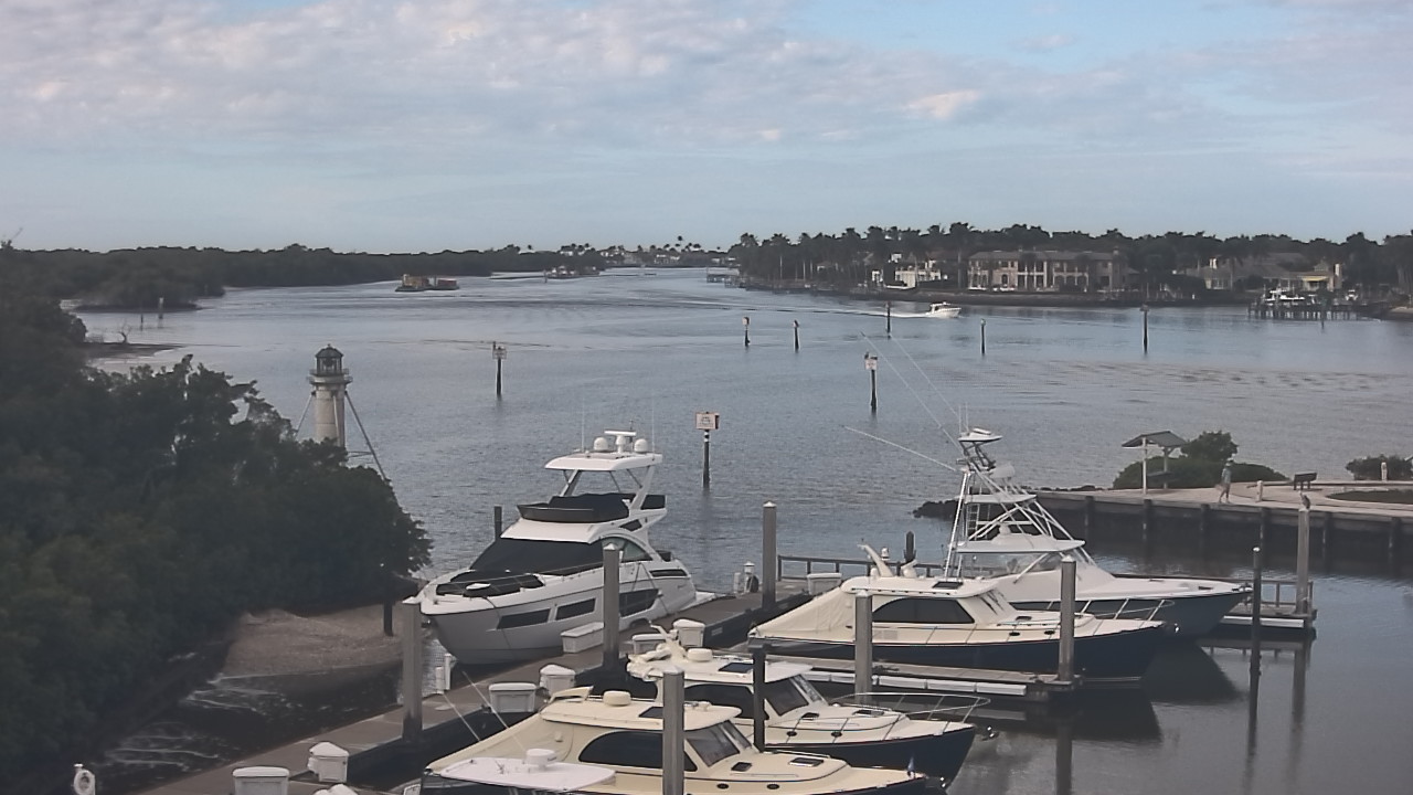 Thumbnail for current weather camera view from Hamilton Harbor Yacht Club in Naples, Florida