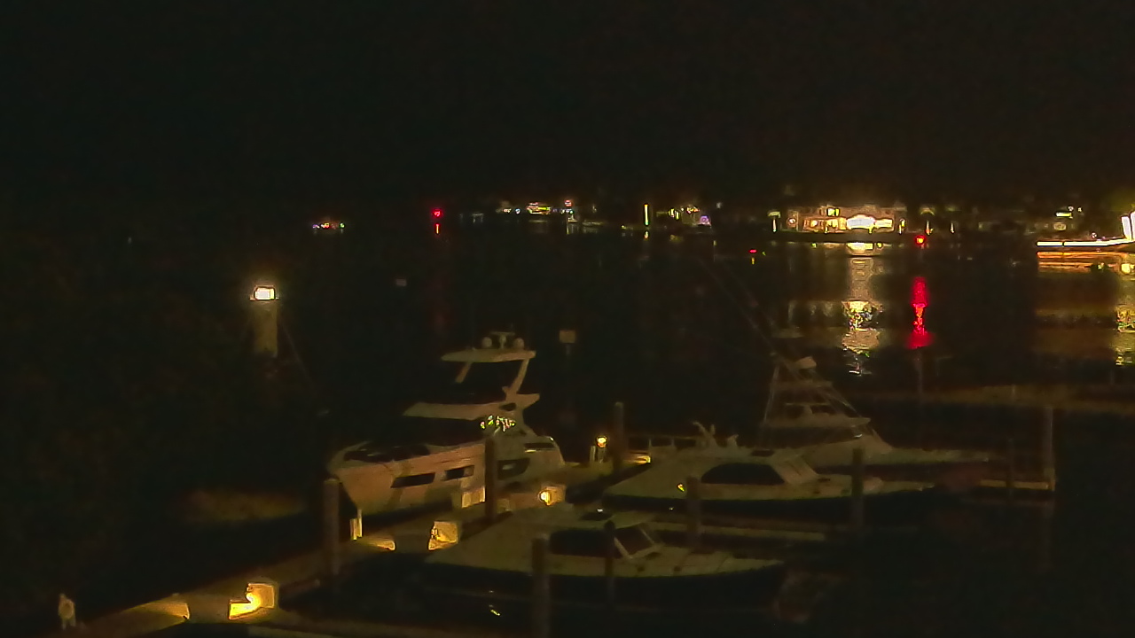 Thumbnail for current weather camera view from Hamilton Harbor Yacht Club in Naples, Florida