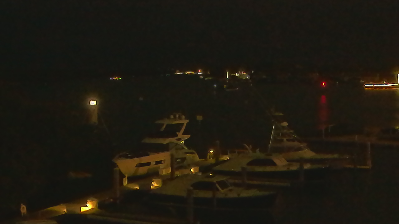 Thumbnail for current weather camera view from Hamilton Harbor Yacht Club in Naples, Florida