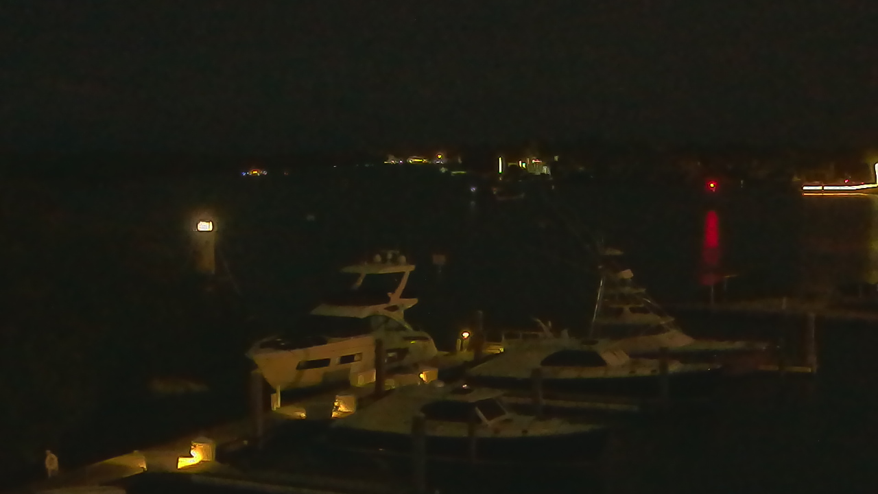 Thumbnail for current weather camera view from Hamilton Harbor Yacht Club in Naples, Florida