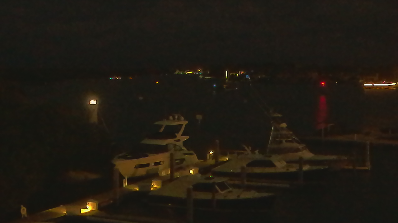 Thumbnail for current weather camera view from Hamilton Harbor Yacht Club in Naples, Florida