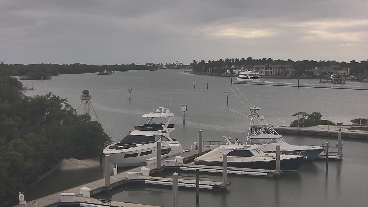 Thumbnail for current weather camera view from Hamilton Harbor Yacht Club in Naples, Florida