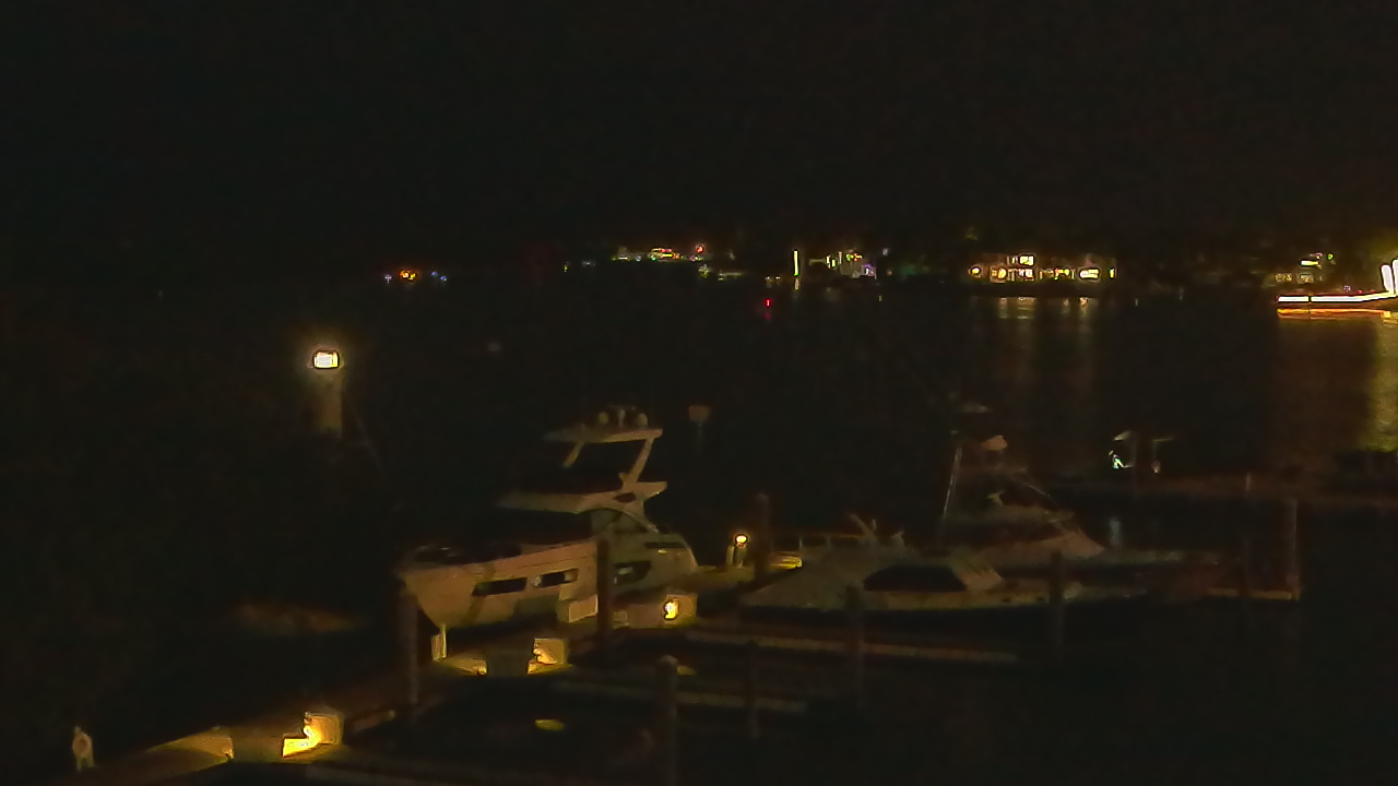 Thumbnail for current weather camera view from Hamilton Harbor Yacht Club in Naples, Florida