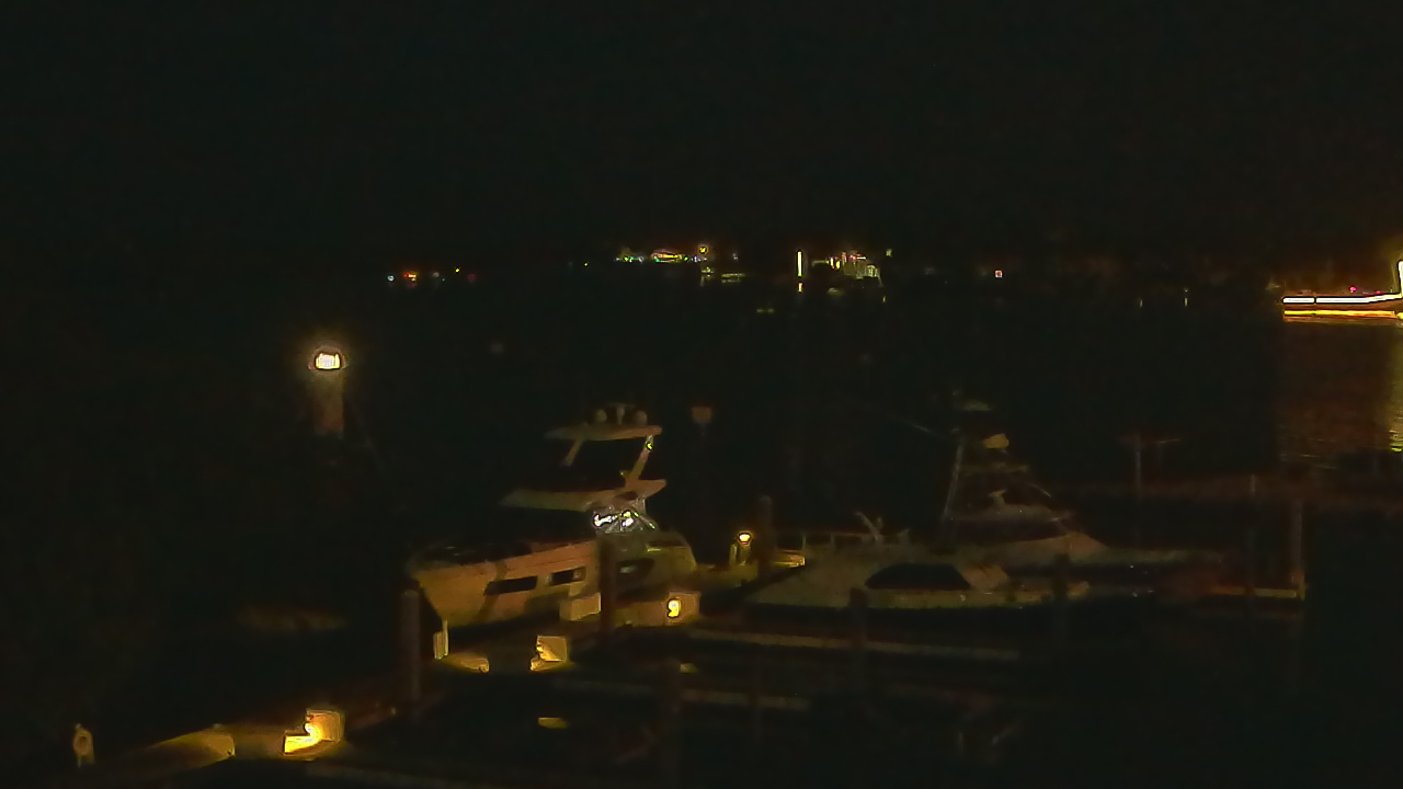 Thumbnail for current weather camera view from Hamilton Harbor Yacht Club in Naples, Florida