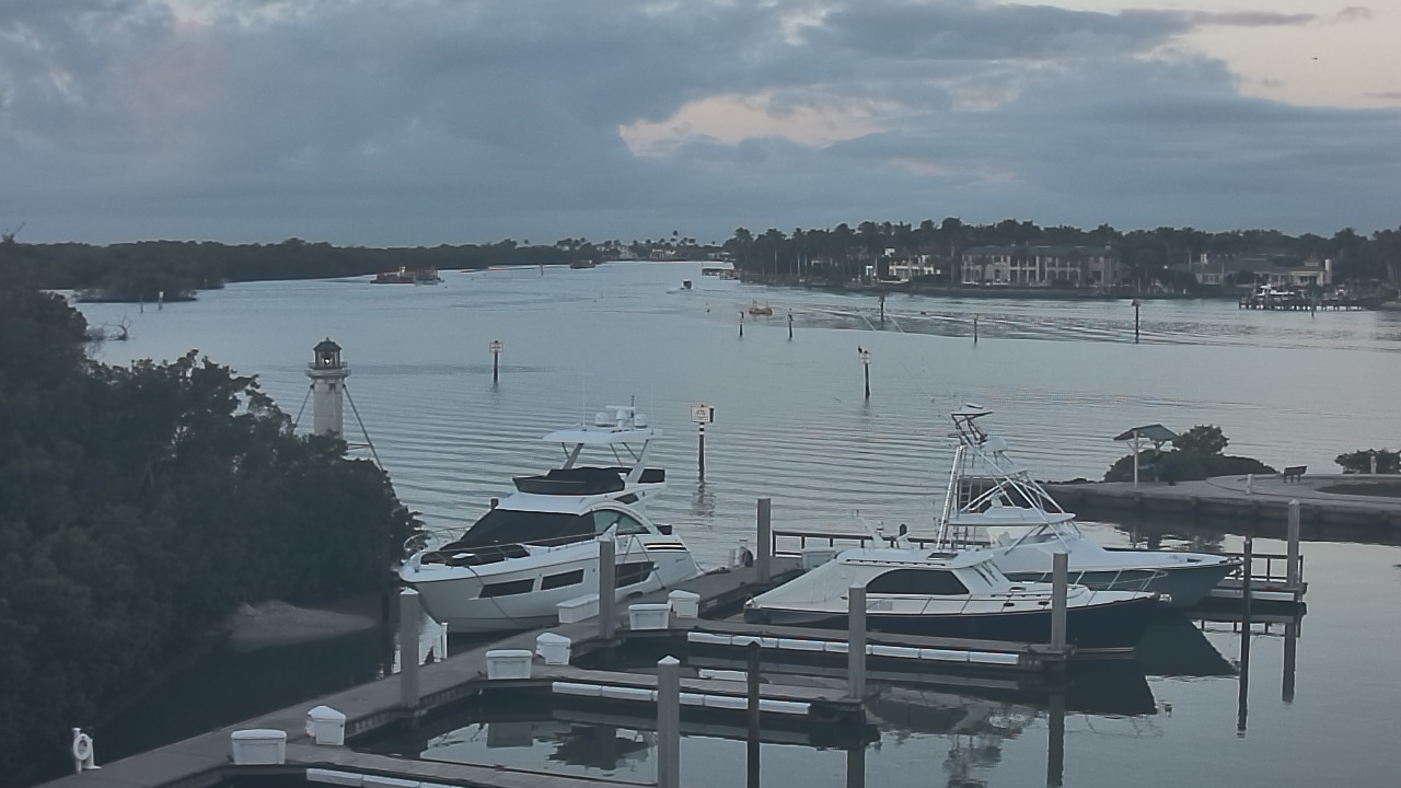 Thumbnail for current weather camera view from Hamilton Harbor Yacht Club in Naples, Florida