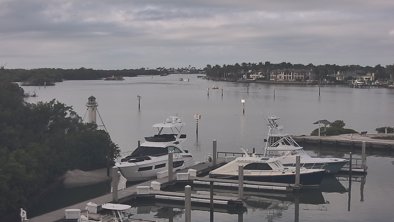 Thumbnail for current weather camera view from Hamilton Harbor Yacht Club in Naples, Florida