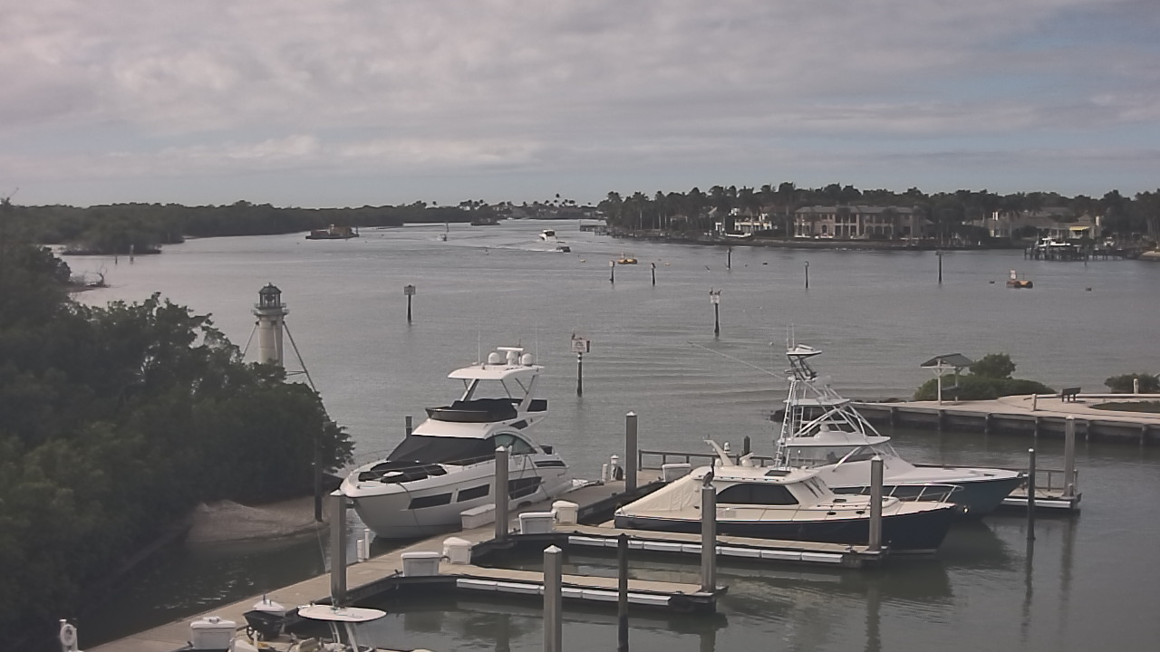 Thumbnail for current weather camera view from Hamilton Harbor Yacht Club in Naples, Florida