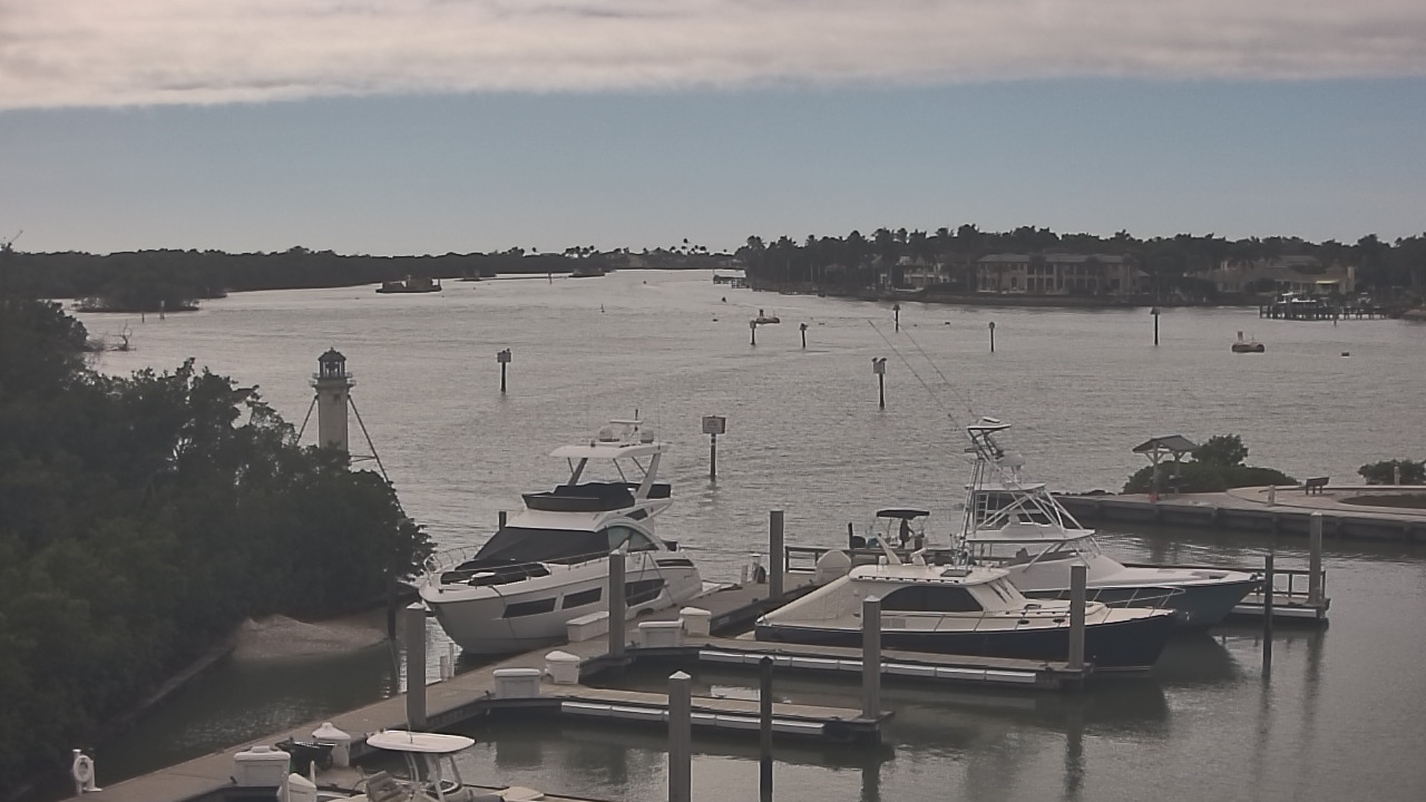Thumbnail for current weather camera view from Hamilton Harbor Yacht Club in Naples, Florida