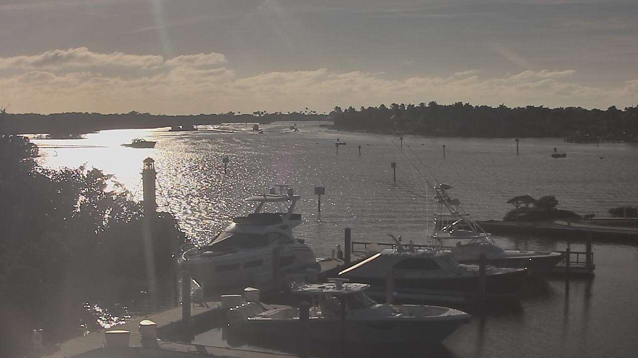 Thumbnail for current weather camera view from Hamilton Harbor Yacht Club in Naples, Florida