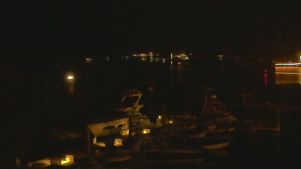 Thumbnail for current weather camera view from Hamilton Harbor Yacht Club in Naples, Florida