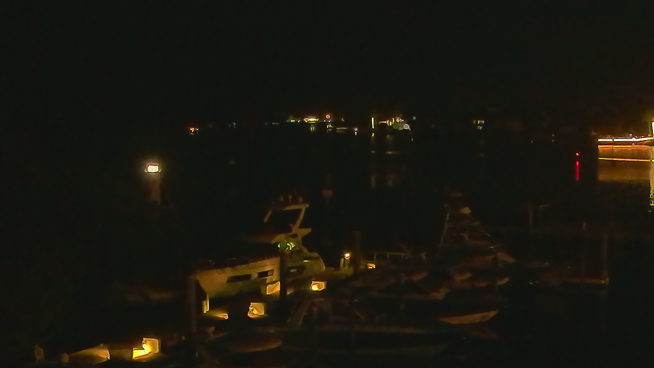 Thumbnail for current weather camera view from Hamilton Harbor Yacht Club in Naples, Florida