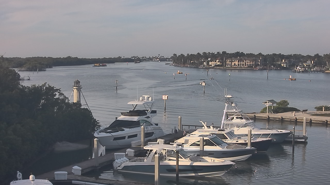 Thumbnail for current weather camera view from Hamilton Harbor Yacht Club in Naples, Florida