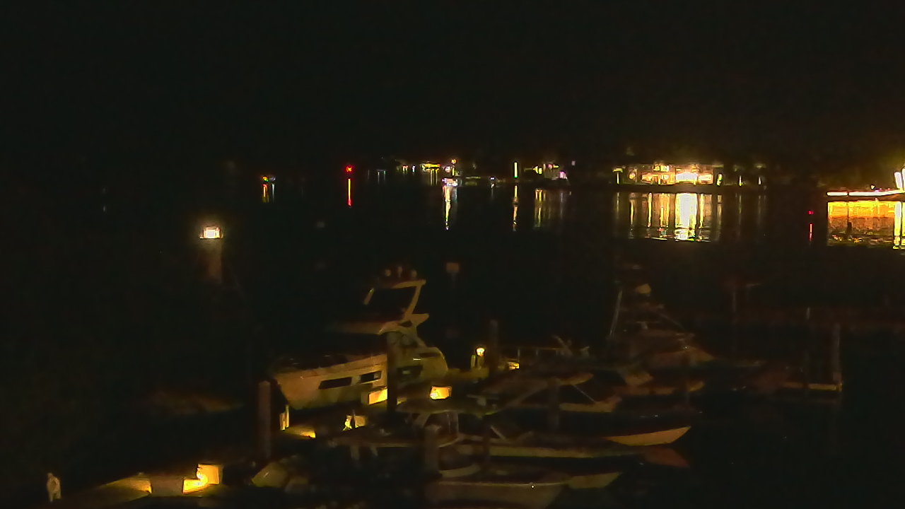 Thumbnail for current weather camera view from Hamilton Harbor Yacht Club in Naples, Florida