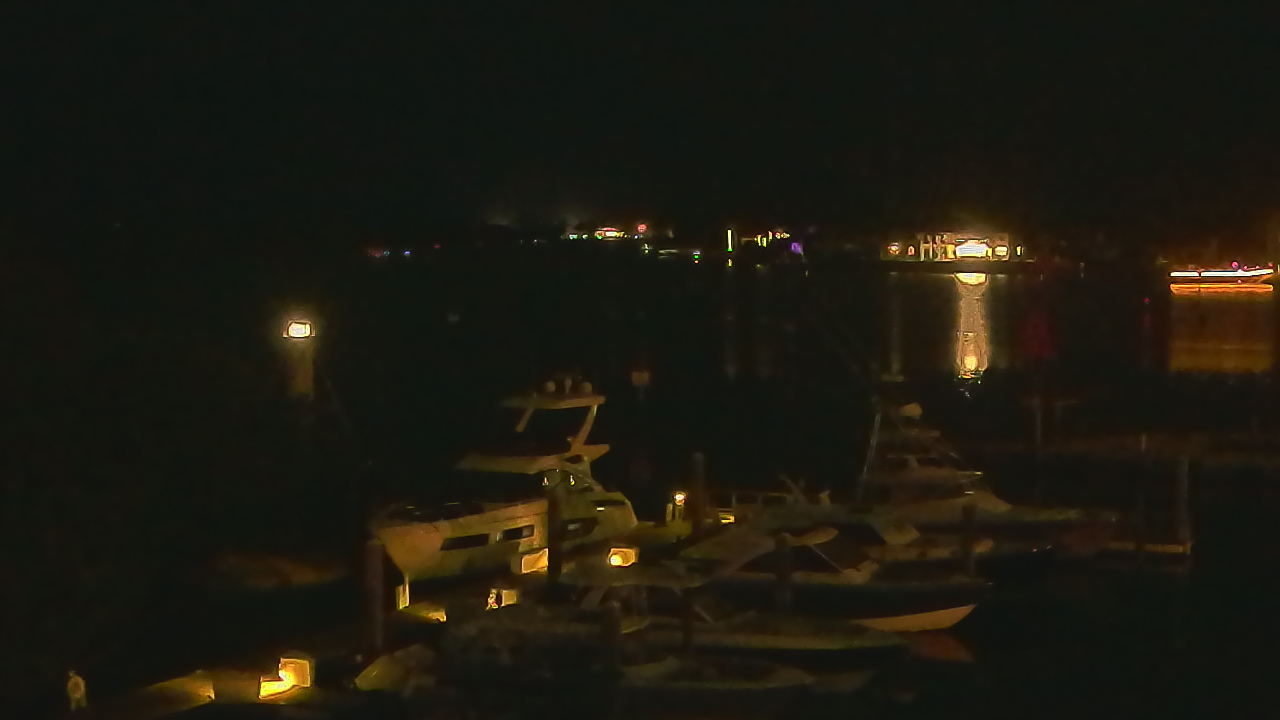 Thumbnail for current weather camera view from Hamilton Harbor Yacht Club in Naples, Florida