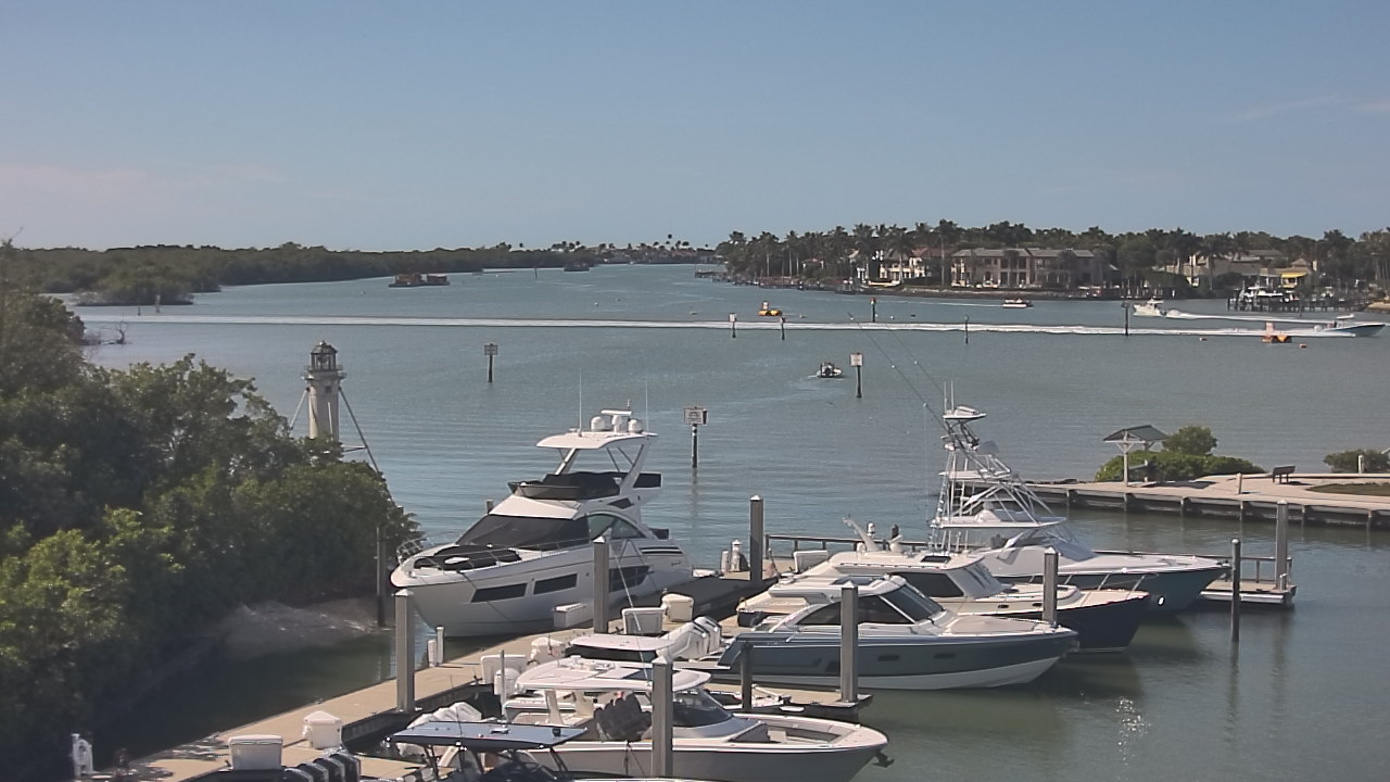 Thumbnail for current weather camera view from Hamilton Harbor Yacht Club in Naples, Florida