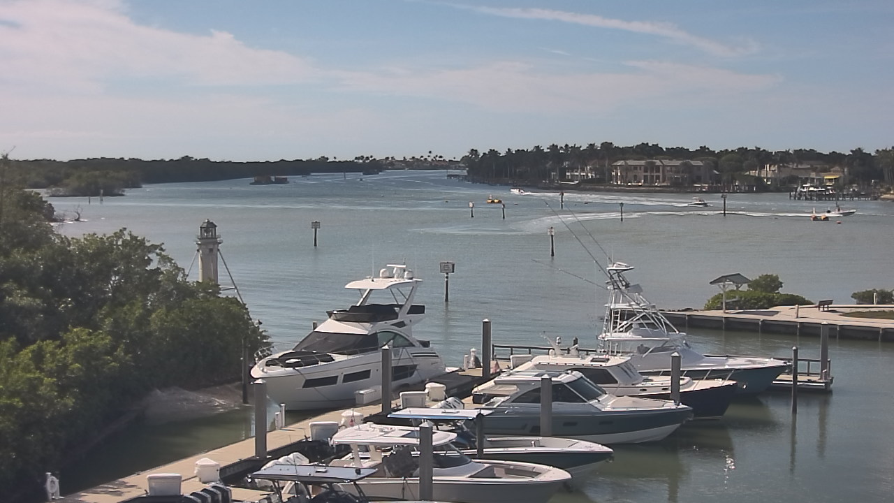 Thumbnail for current weather camera view from Hamilton Harbor Yacht Club in Naples, Florida