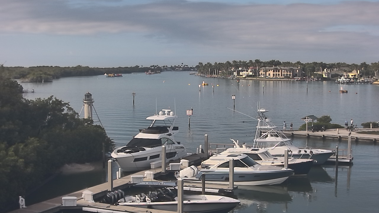 Thumbnail for current weather camera view from Hamilton Harbor Yacht Club in Naples, Florida
