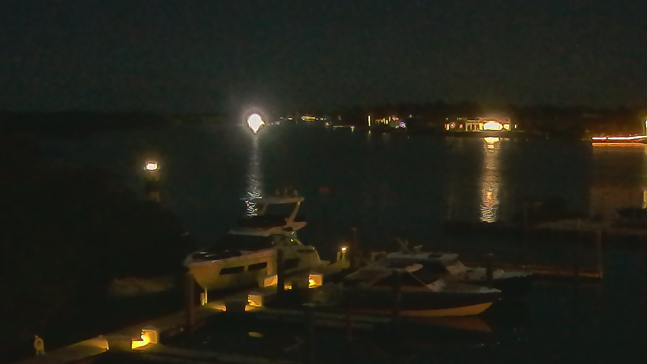 Thumbnail for current weather camera view from Hamilton Harbor Yacht Club in Naples, Florida