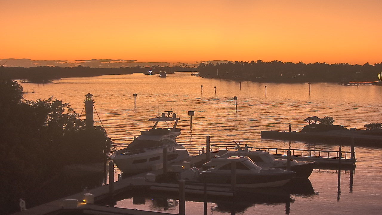 Thumbnail for current weather camera view from Hamilton Harbor Yacht Club in Naples, Florida