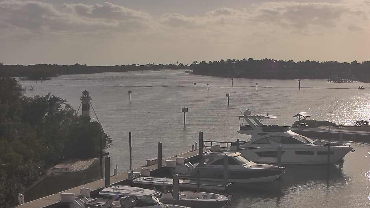Thumbnail for current weather camera view from Hamilton Harbor Yacht Club in Naples, Florida