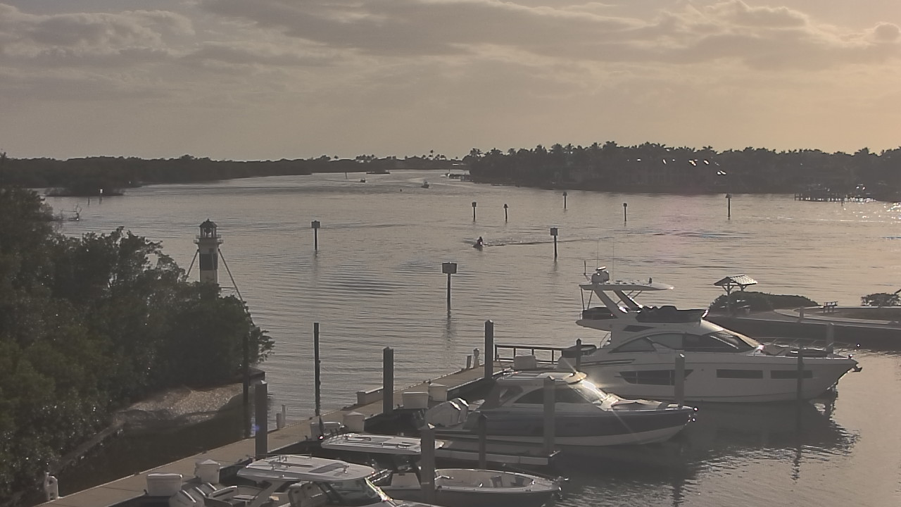 Thumbnail for current weather camera view from Hamilton Harbor Yacht Club in Naples, Florida