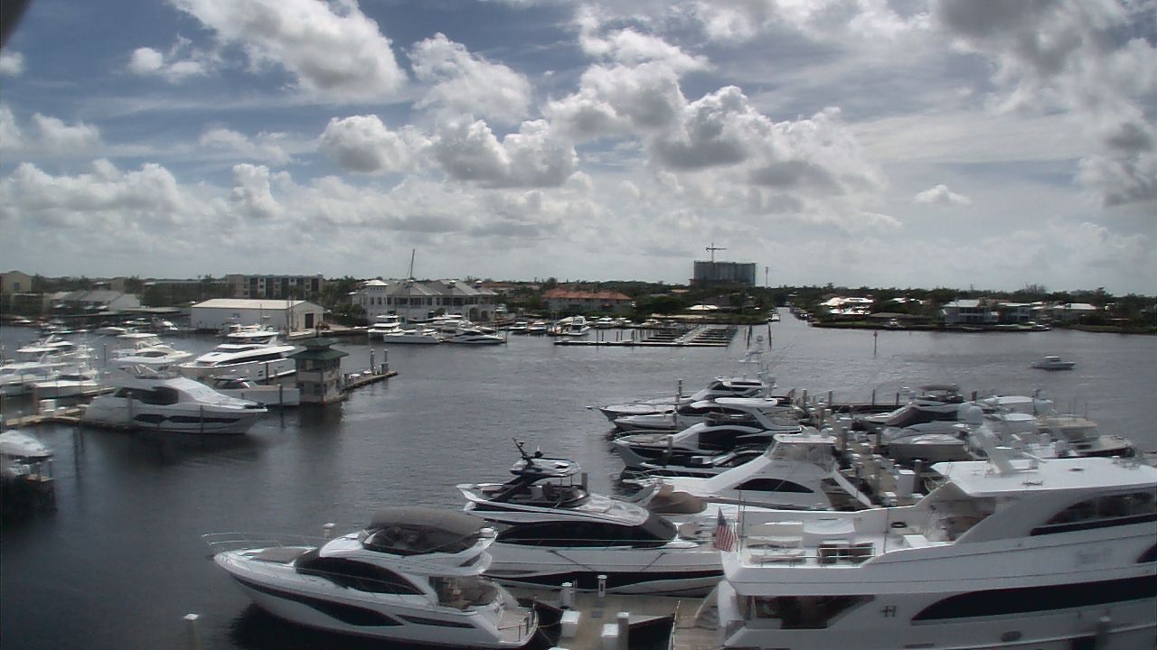 Thumbnail for current weather camera view from Bayview Dental Arts Dr.Scherder in Naples, Florida
