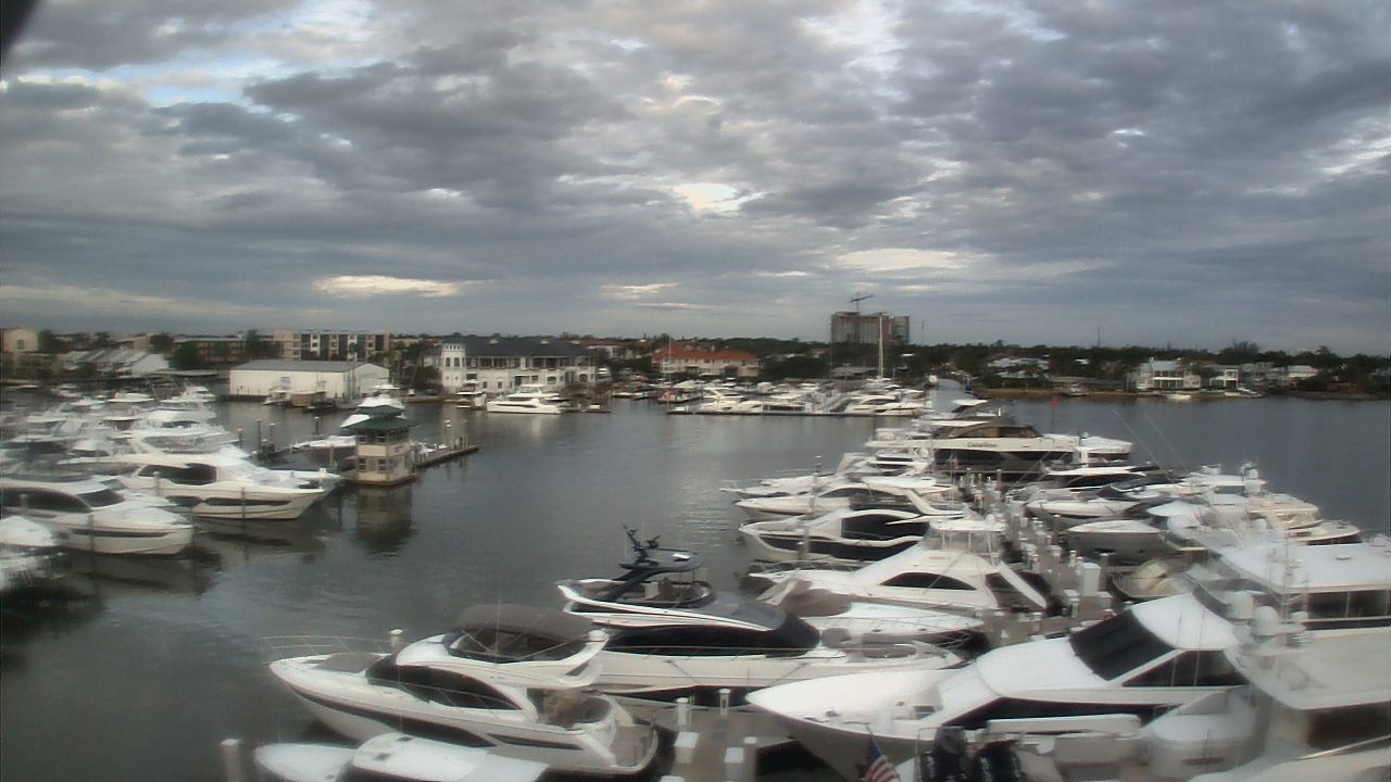 Thumbnail for current weather camera view from Bayview Dental Arts Dr.Scherder in Naples, Florida