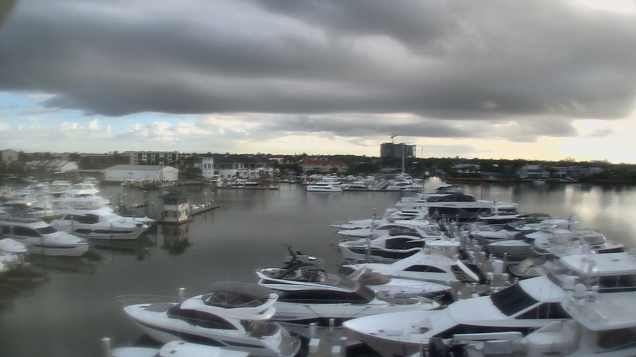 Thumbnail for current weather camera view from Bayview Dental Arts Dr.Scherder in Naples, Florida