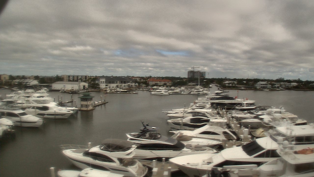 Thumbnail for current weather camera view from Bayview Dental Arts Dr.Scherder in Naples, Florida