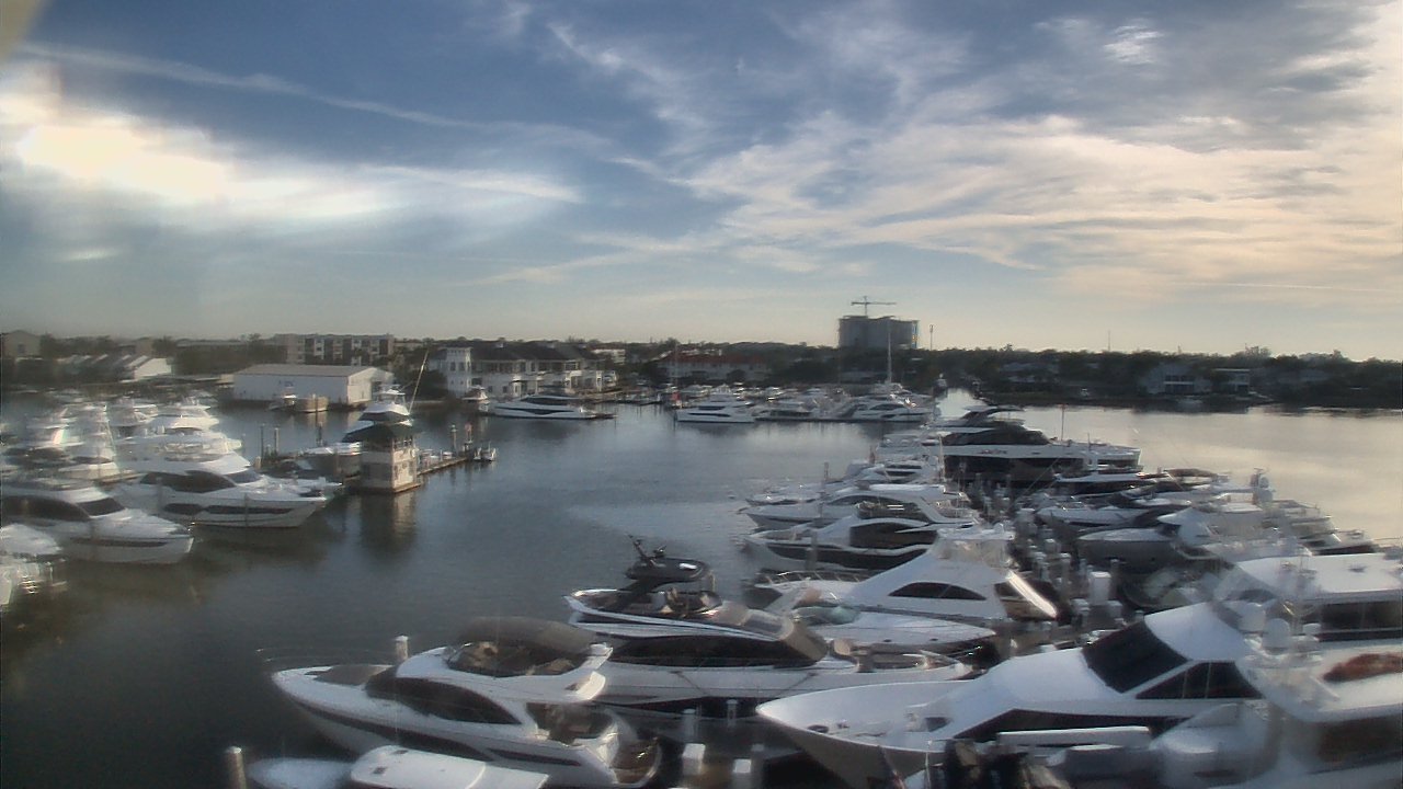 Thumbnail for current weather camera view from Bayview Dental Arts Dr.Scherder in Naples, Florida