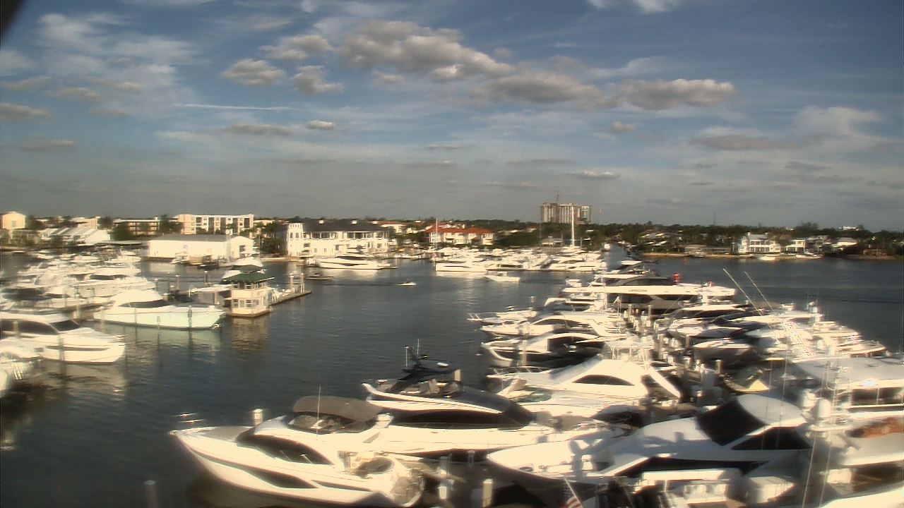 Thumbnail for current weather camera view from Bayview Dental Arts Dr.Scherder in Naples, Florida