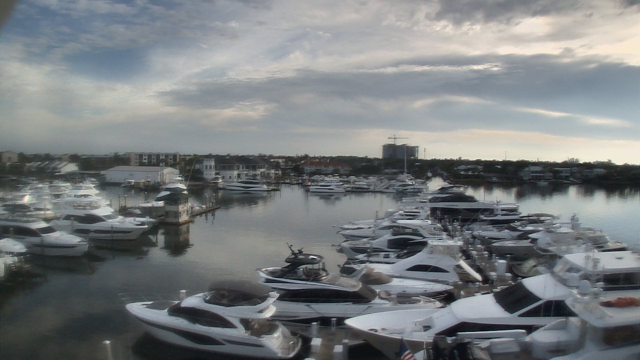Thumbnail for current weather camera view from Bayview Dental Arts Dr.Scherder in Naples, Florida