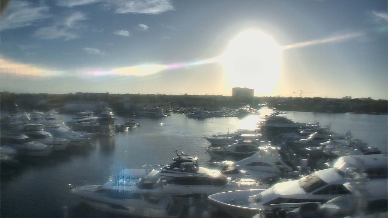 Thumbnail for current weather camera view from Bayview Dental Arts Dr.Scherder in Naples, Florida