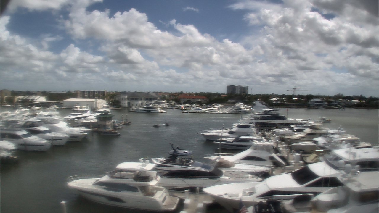 Thumbnail for current weather camera view from Bayview Dental Arts Dr.Scherder in Naples, Florida