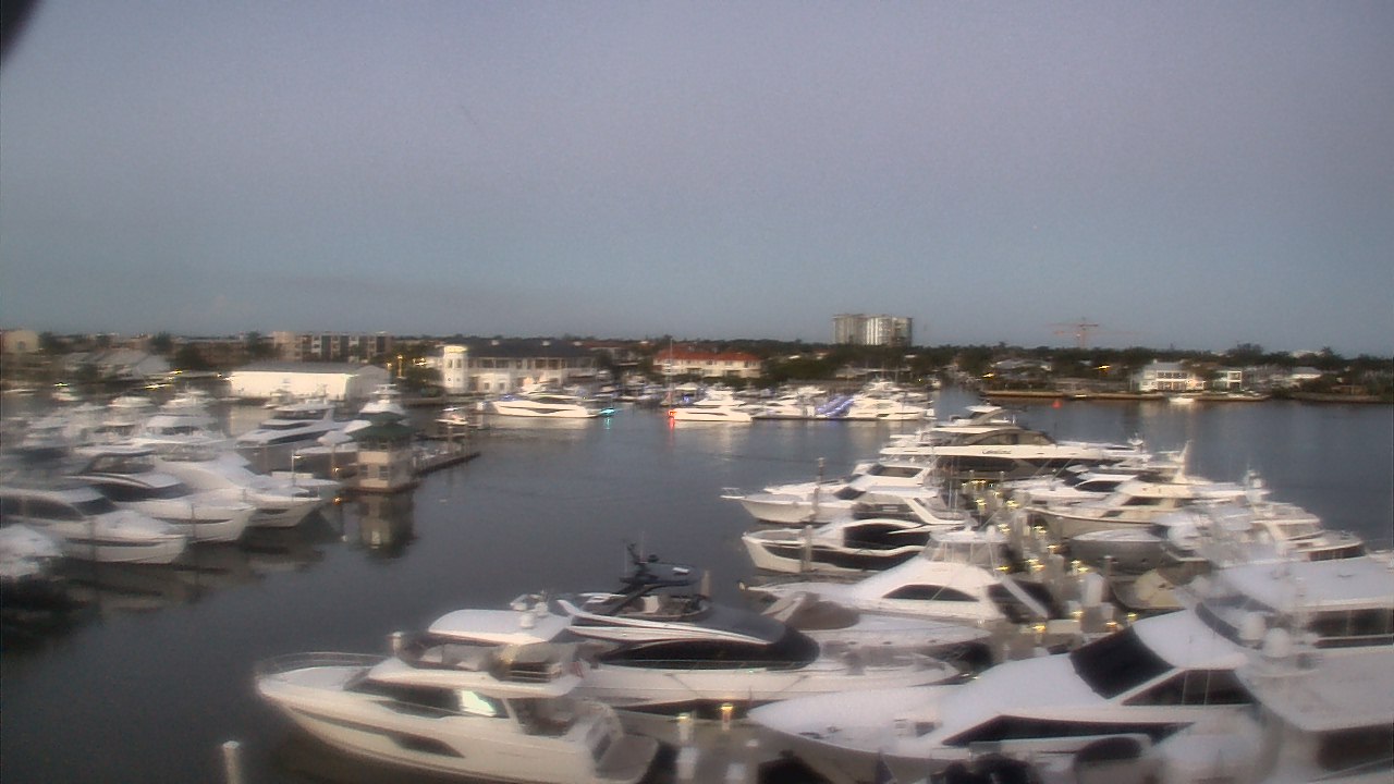 Thumbnail for current weather camera view from Bayview Dental Arts Dr.Scherder in Naples, Florida