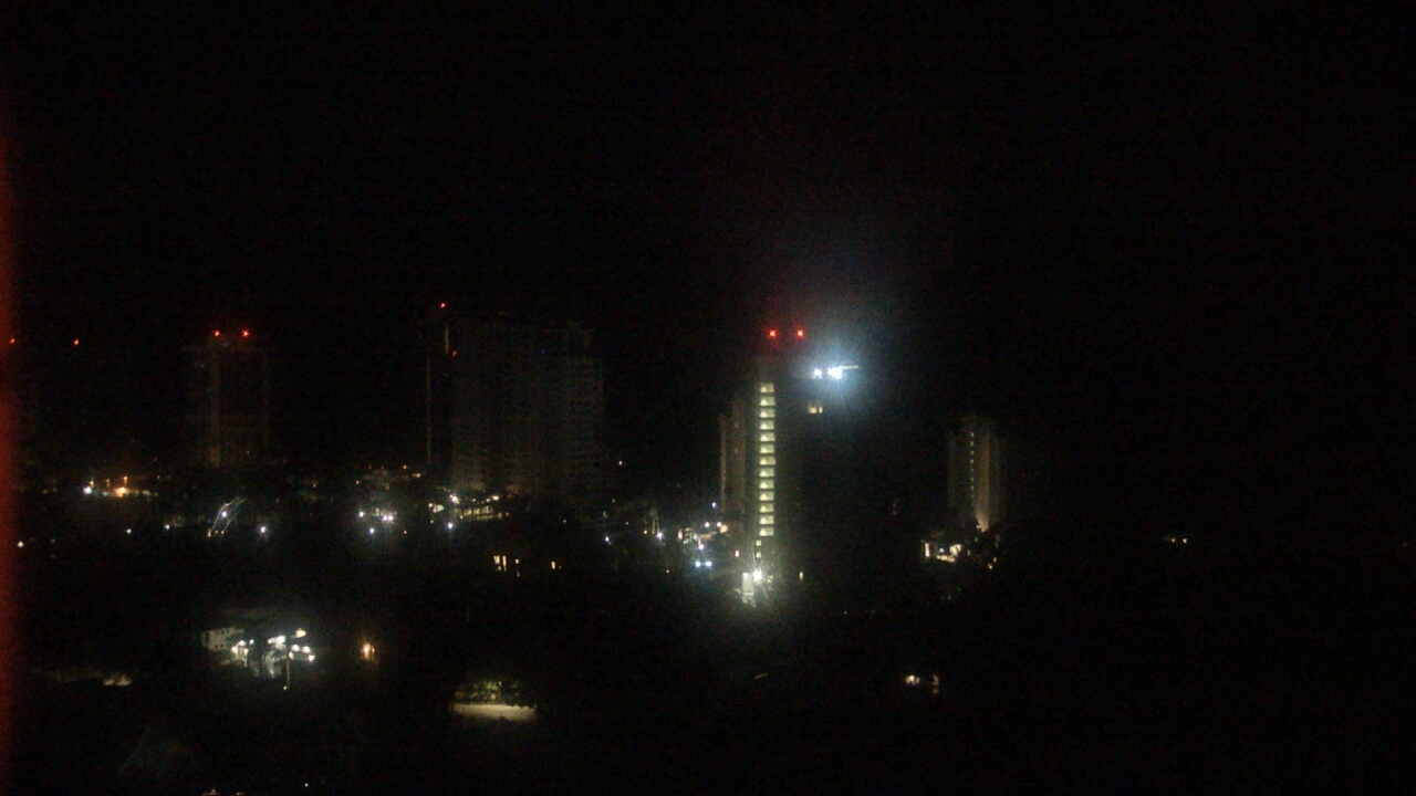 Thumbnail for current weather camera view from Naples Grande Beach Resort in Naples, Florida