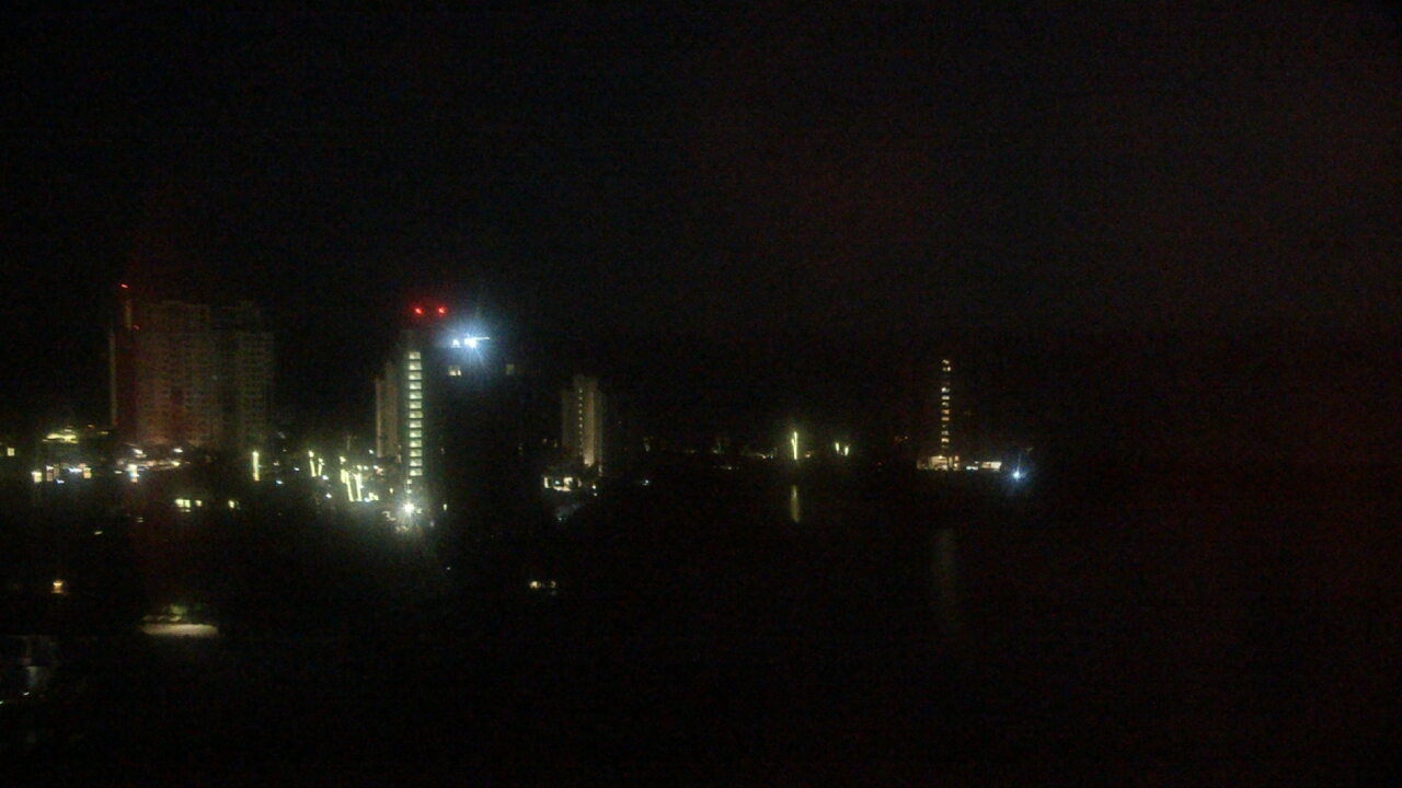 Thumbnail for current weather camera view from Naples Grande Beach Resort in Naples, Florida