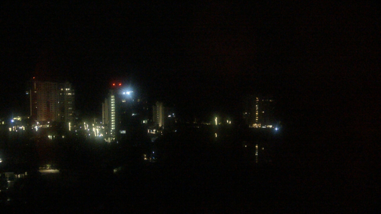 Thumbnail for current weather camera view from Naples Grande Beach Resort in Naples, Florida