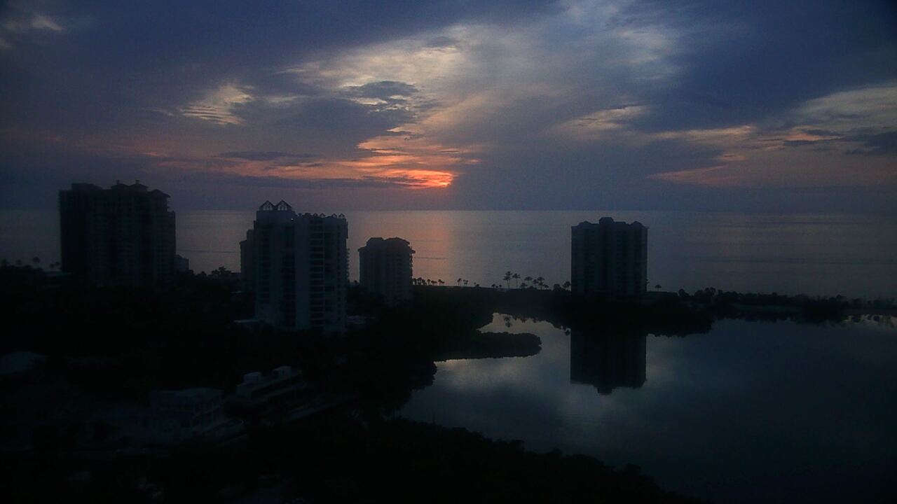 Thumbnail for current weather camera view from Naples Grande Beach Resort in Naples, Florida
