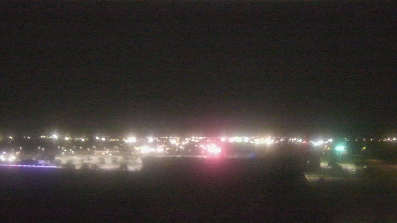Thumbnail for current weather camera view from Norman Regional Moore in Moore, Oklahoma