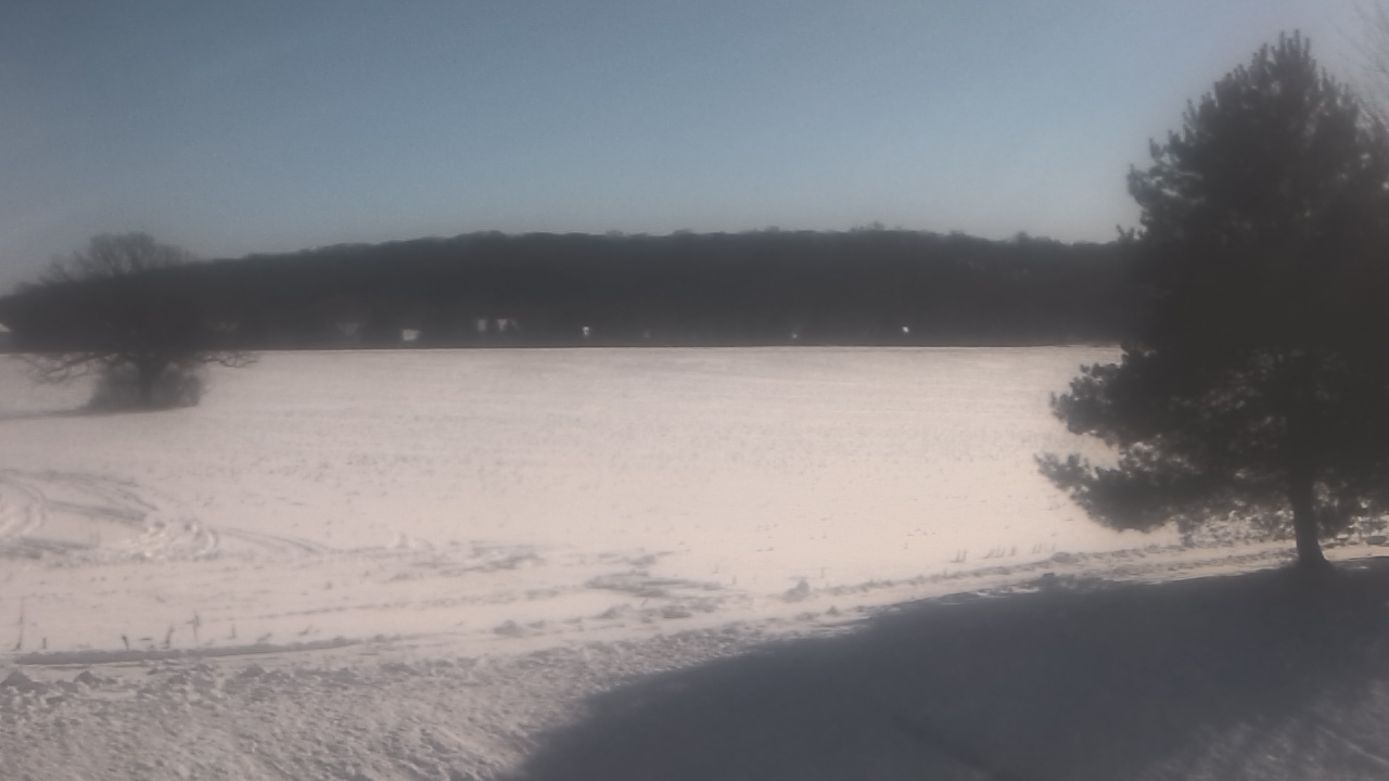 Thumbnail for current weather camera view from North Lake School District in Town of Merton, Wisconsin