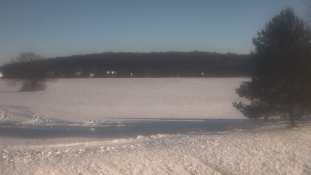 Thumbnail for current weather camera view from North Lake School District in Town of Merton, Wisconsin