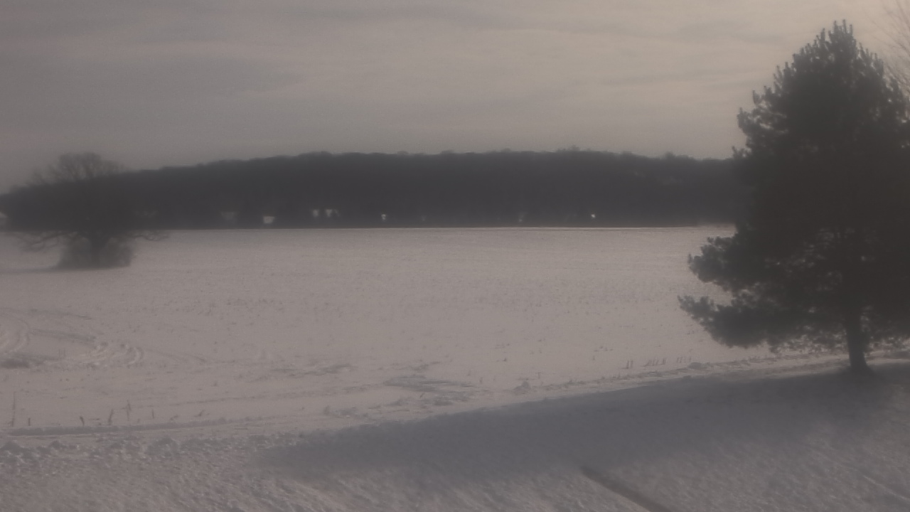 Thumbnail for current weather camera view from North Lake School District in Town of Merton, Wisconsin